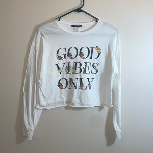 long sleeve crop top